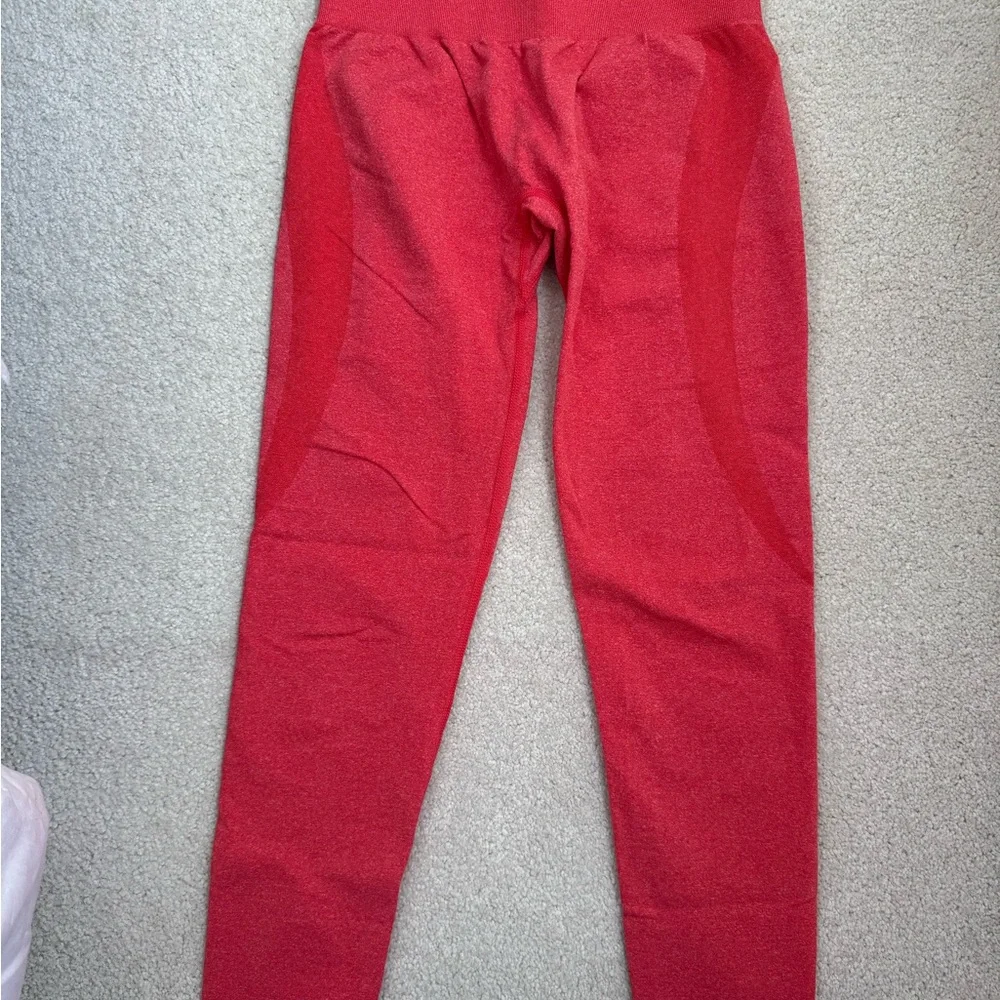 NVGTN Candy Apple Red Leggings - Picture 2 of 3
